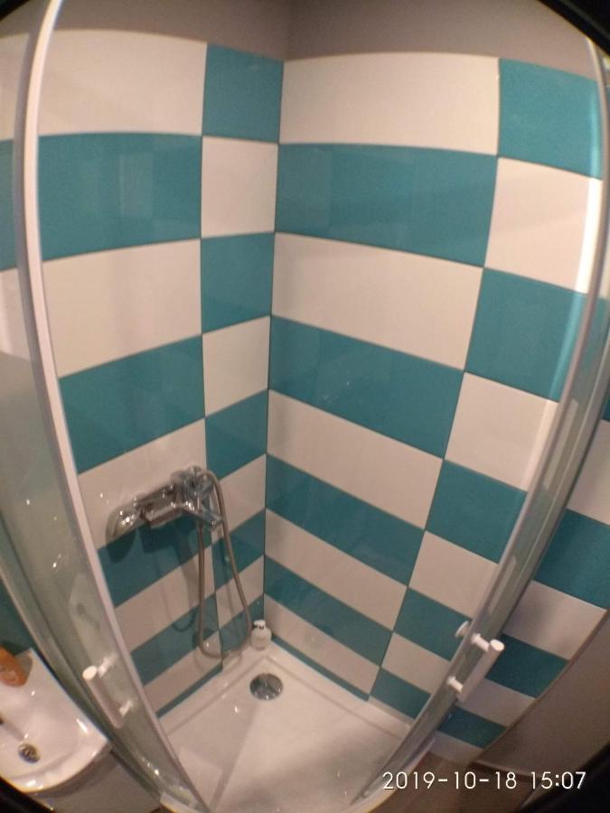 2120 Przyjazni 4 - Tanie Pokoje - Samodzielne Zameldowanie - Self Check In Poznań Eksteriør bilde