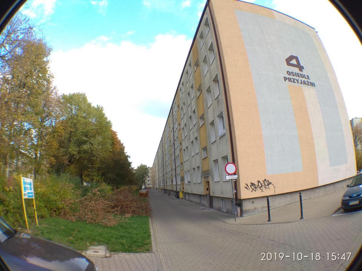 2120 Przyjazni 4 - Tanie Pokoje - Samodzielne Zameldowanie - Self Check In Poznań Eksteriør bilde