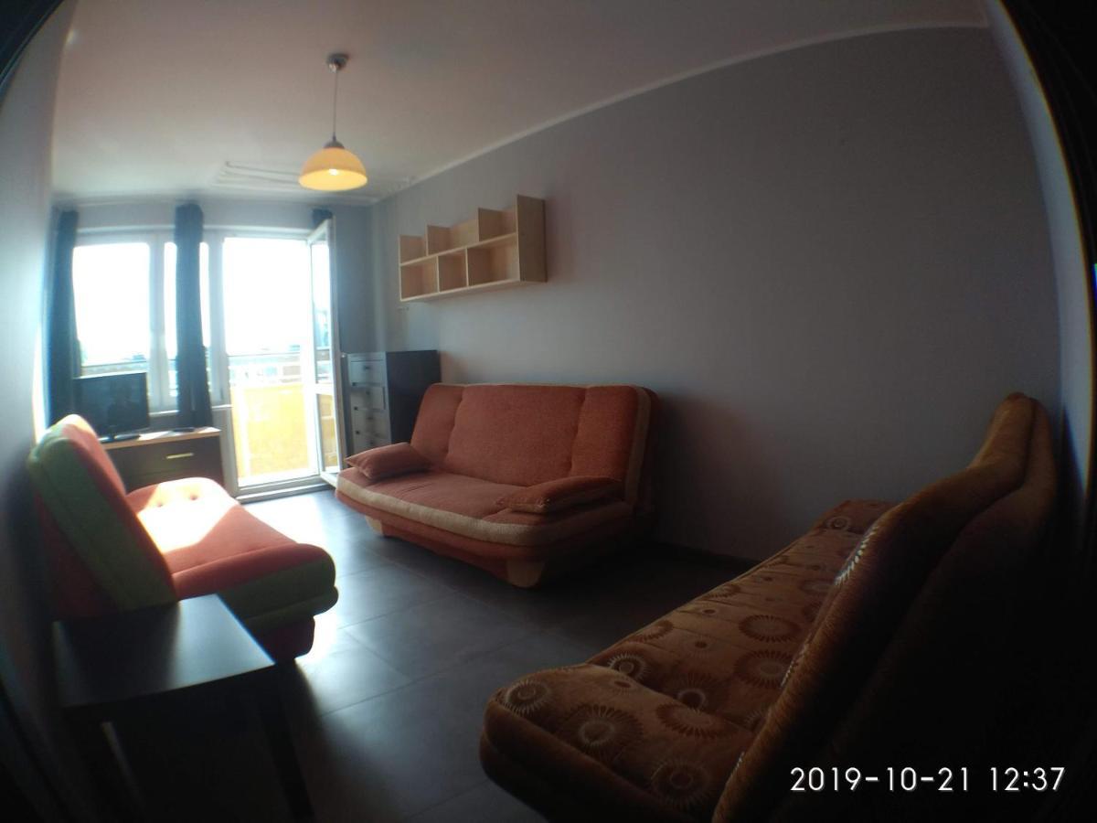 2120 Przyjazni 4 - Tanie Pokoje - Samodzielne Zameldowanie - Self Check In Poznań Eksteriør bilde